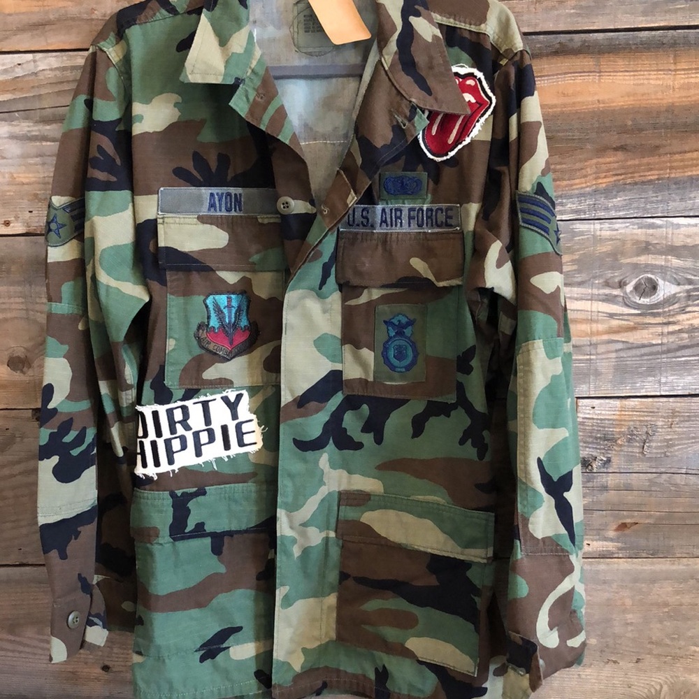 ✨SUNDAY SALE!✨ Rolling Stones Camo Jacket 🎶🎸✌🏻Concert Vibes! 🎫